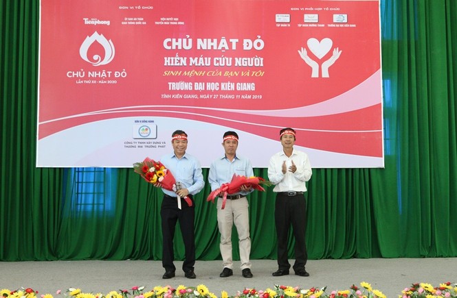 Những tấm lòng nhân ái sẽ ngày càng nhân rộng - ảnh 5