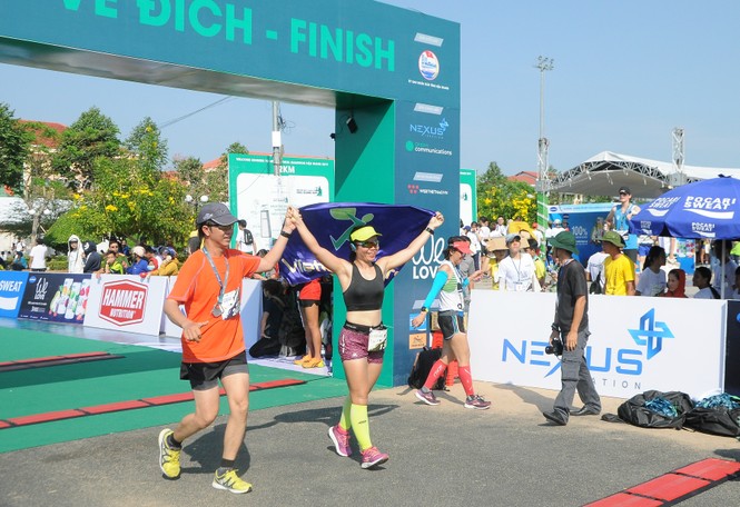 Gần 6.800 người chạy Marathon ‘chống biến đổi khí hậu’ ở Hậu Giang - ảnh 2