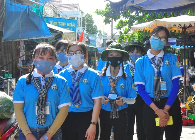 Những hình ảnh dễ thương của chiến sỹ tình nguyện - ảnh 17