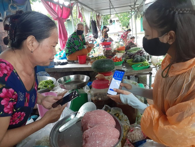 Những hình ảnh dễ thương của chiến sỹ tình nguyện - ảnh 1
