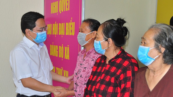 Trung ương Đoàn tặng gần 1 tỷ đồng cho người dân Đồng Tháp vui xuân, đón tết - ảnh 1