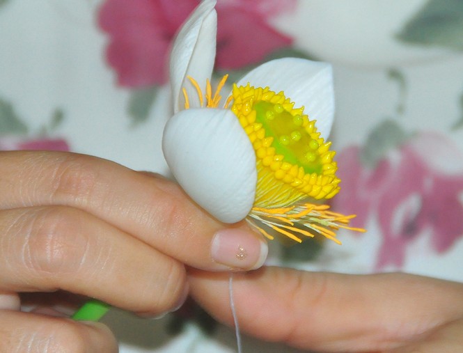 Tình yêu hoa từ đất sét của nữ thạc sỹ 9X ở Cần Thơ - ảnh 5