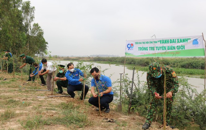 Đồng Tháp, Cà Mau diễn ra sôi nổi các hoạt động Tháng thanh niên - ảnh 1