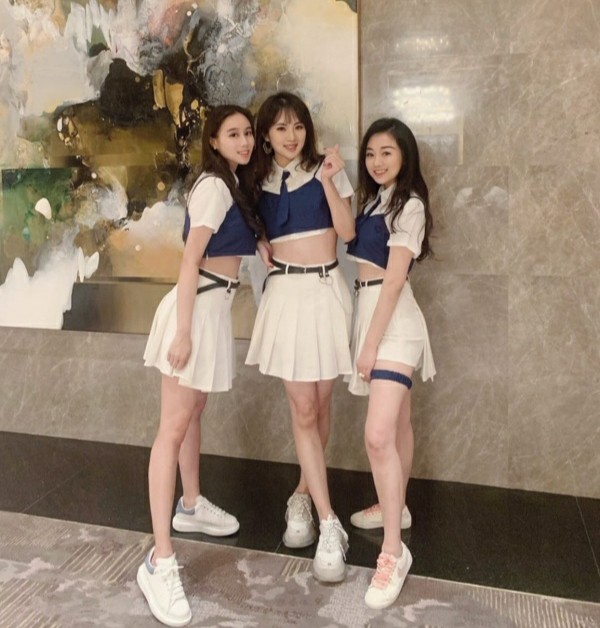 Hội con nhà siêu giàu châu Á lập nhóm nhạc nữ dựa trên show