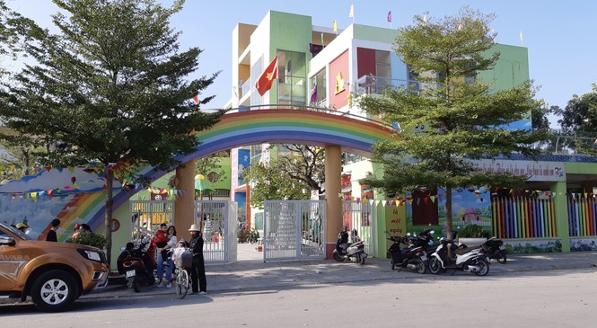 Hơn 140 cháu bị ngộ độc thực phẩm do món ăn sáng nhà trường mua - ảnh 1