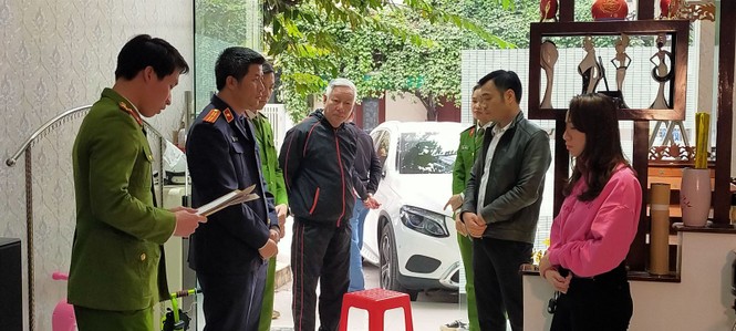 Truy bắt đối tượng dùng súng đuổi bắn nhau giữa phố - ảnh 1
