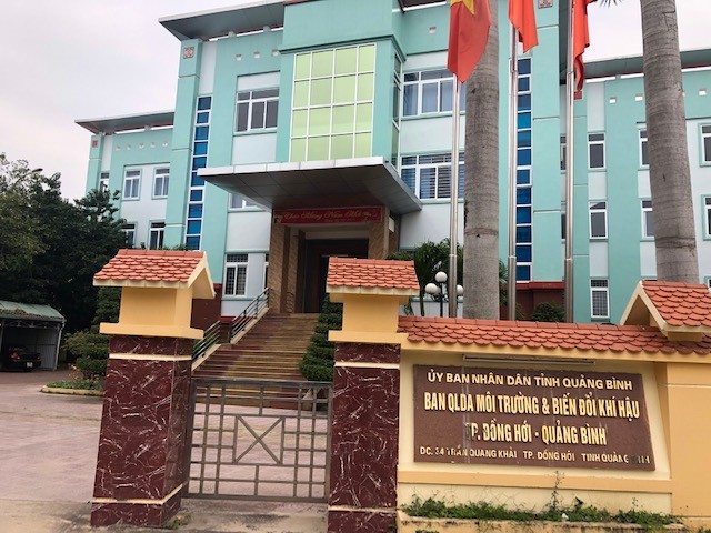 Bắt giam dàn lãnh đạo BQLDA Môi trường và biến đổi khí hậu TP Đồng Hới - ảnh 1