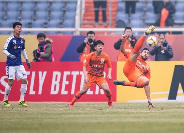 Fox Sports Asia: ‘Thật ngu ngốc nếu đánh giá thấp Hà Nội FC’ - ảnh 1