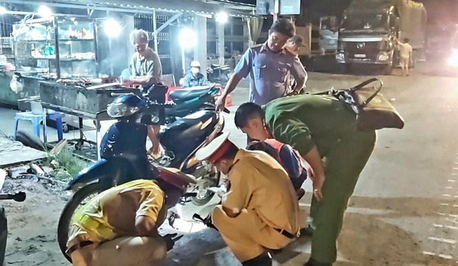 Va chạm liên hoàn trên Quốc lộ 1A, 3 người thương vong - ảnh 1