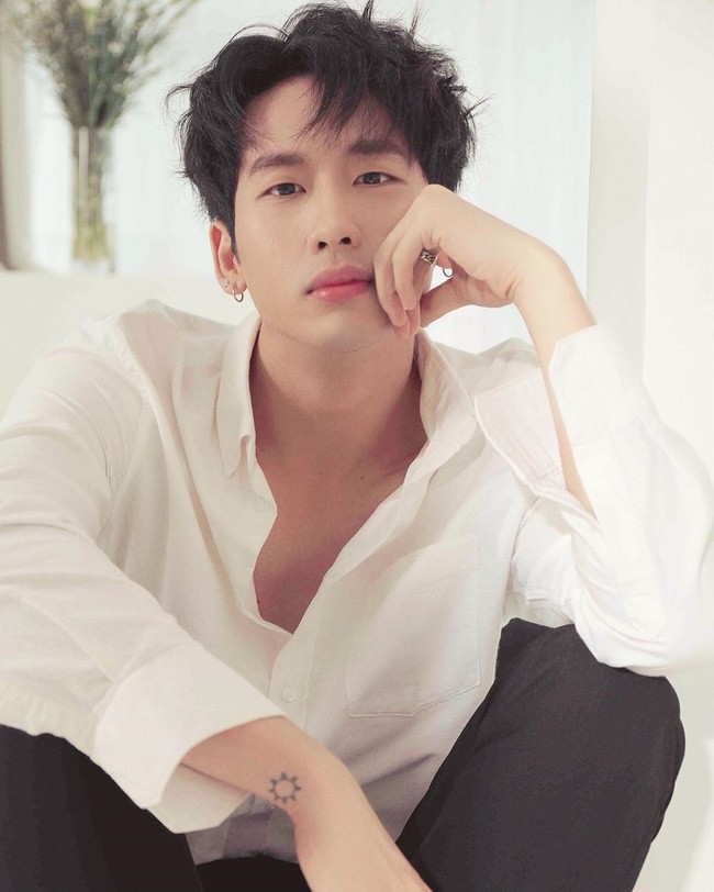 Tuấn Trần, Đỗ Hoàng Dương gửi thông điệp âm nhạc cổ vũ mọi người vượt qua Covid-19 - ảnh 2