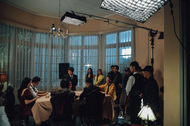 Lý Nhã Kỳ xuất hiện chớp nhoáng trong teaser MV kịch tính của Đàm Vĩnh Hưng - ảnh 4