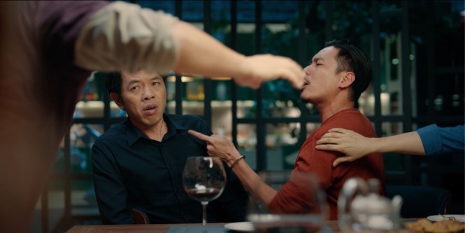“Tiệc Trăng Máu” tiết lộ cảnh dàn sao “bạc tỷ” xô xát, cãi vã nảy lửa trong trailer mới - ảnh 3