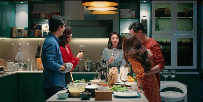 “Tiệc Trăng Máu“: Bản remake hài hước, trọn vẹn của đạo diễn Nguyễn Quang Dũng - ảnh 7