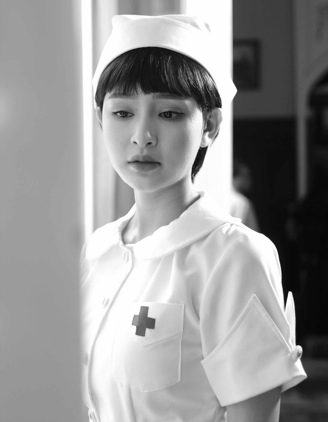 Hiền Hồ trở lại với thế mạnh ballad, diễn xuất bi thương ám ảnh trong MV mới - ảnh 1