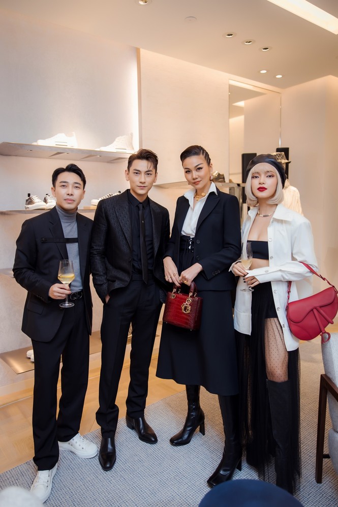 Thanh Hằng diện set đồ tiền tỷ, xuất hiện với thần thái “tổng tài” khiến fan mê mẩn - ảnh 5