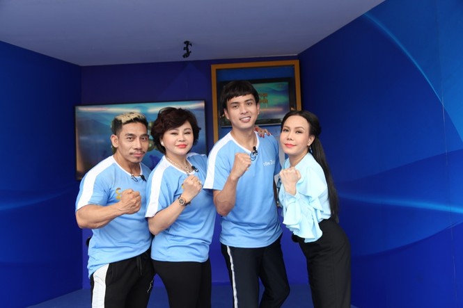 Hơn 50 người nổi tiếng mang “Cơ hội đổi đời” đến cho những hoàn cảnh khó khăn - ảnh 4