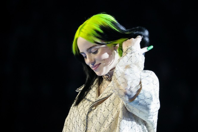 Billie Eilish ra mắt phim tài liệu, “vén màn” cho những góc khuất phía sau hào quang - ảnh 4