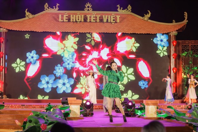 Trải nghiệm trọn vẹn nét đẹp Tết cổ truyền Việt Nam tại