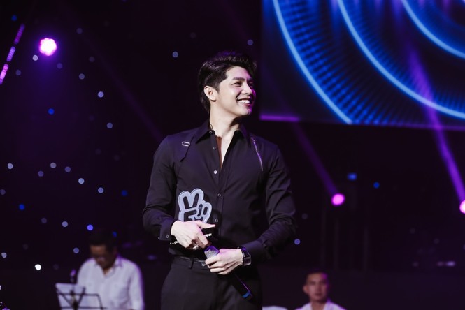 Noo Phước Thịnh thể hiện các hot hit của năm 2020 đỉnh cao, sâu lắng tại