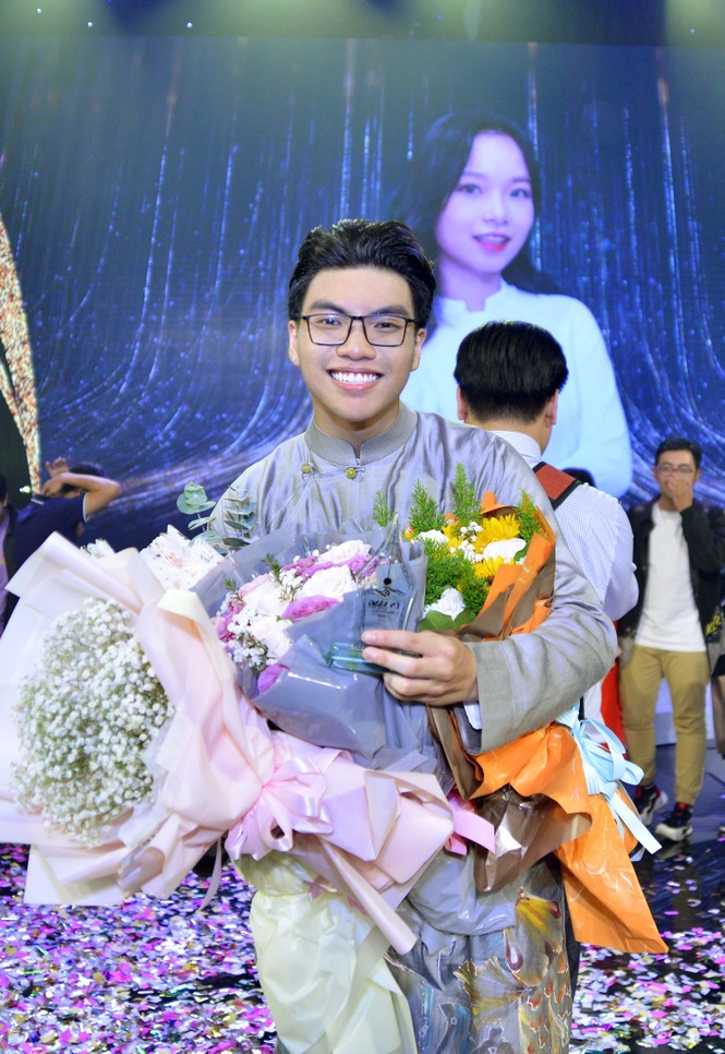 Thể hiện xuất sắc chủ đề
