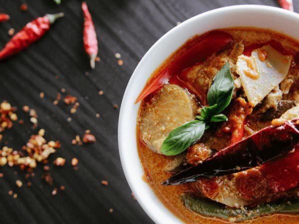 Thực phẩm cực tốt và cực độc trong ngày 'đèn đỏ', chị em nên biết mà tránh - ảnh 1