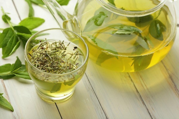 Những loại nước vừa là 'khắc tinh' của bệnh tật, vừa giúp đẹp da, trẻ lâu - ảnh 2