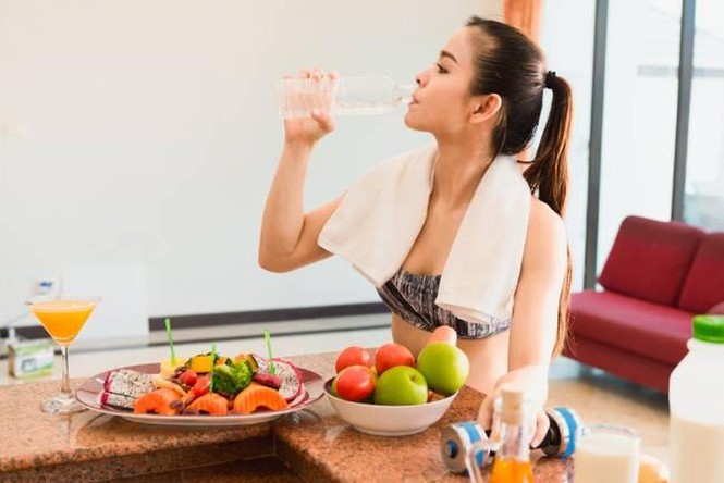 Thói quen 'bức tử' dạ dày cực nhanh, nhiều người Việt đang làm hàng ngày - ảnh 1