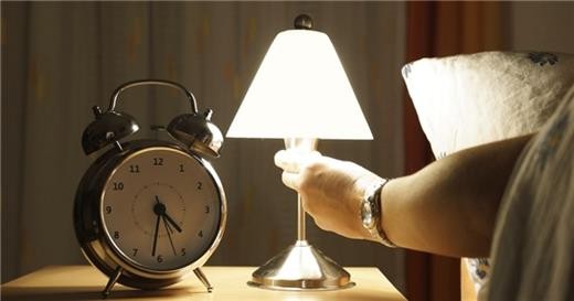 Ngủ kiểu này dễ gây tử vong, biết mà tránh kẻo mang họa vào thân - ảnh 2