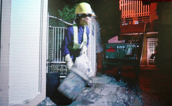 Nỗi lòng những nữ nhân viên môi trường tại Huế bị người dân xua chó cắn - ảnh 4