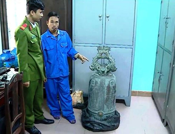 Huế hồi hương cổ vật quý hiếm bị lấy cắp - ảnh 1