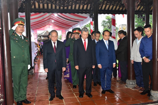 Lãnh đạo Đảng, Nhà nước dâng hương tưởng niệm Đại tướng Lê Đức Anh - ảnh 6
