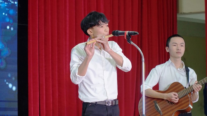 Tỉnh Đoàn TT-Huế tuyên dương “sinh viên 5 tốt”, “học sinh 3 rèn luyện“ - ảnh 3