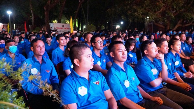 Tuyên dương chi Đoàn mạnh cụm Bắc Trung bộ - ảnh 8