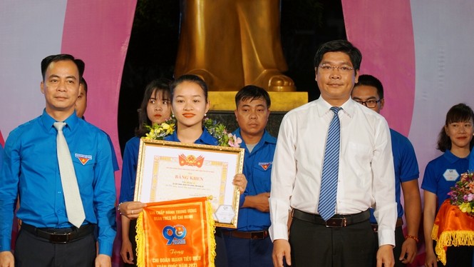 Tuyên dương chi Đoàn mạnh cụm Bắc Trung bộ - ảnh 12