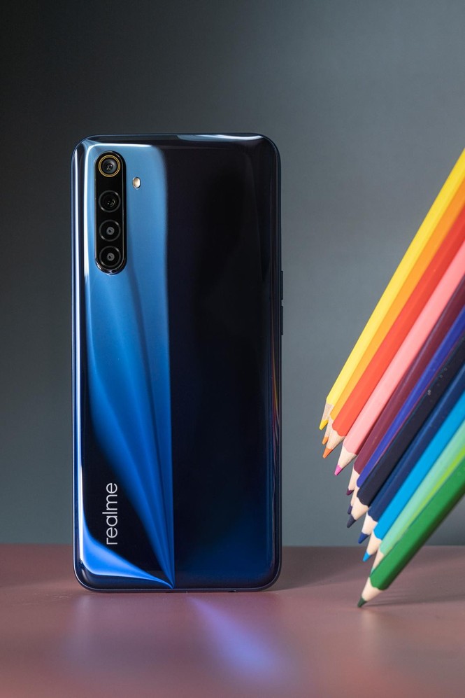 5 lý do khiến bạn không thể rời mắt khỏi Realme 6 - ảnh 2
