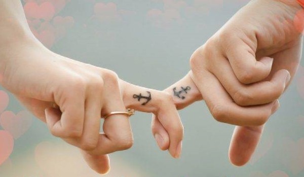 Tình yêu được giải mã: 10 điều mà một anh chàng thích bạn chắc chắn sẽ làm - ảnh 1