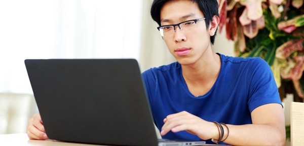 Học sinh nhận được thông báo trúng tuyển đại học, rồi lại nhận được tin là nhà trường đã nhầm - ảnh 2