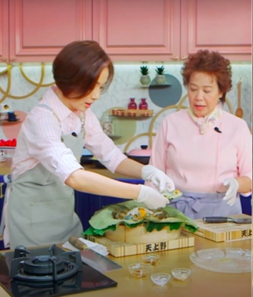 Chương trình nấu ăn của đài TVB Hong Kong bị chỉ trích vì nói nữ giới thuộc về nhà bếp - ảnh 1