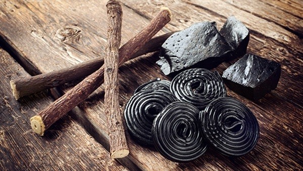 Ăn nhiều kẹo dẻo cam thảo mỗi ngày, một người bị ngừng tim, đến bác sĩ cũng không cứu được - ảnh 3