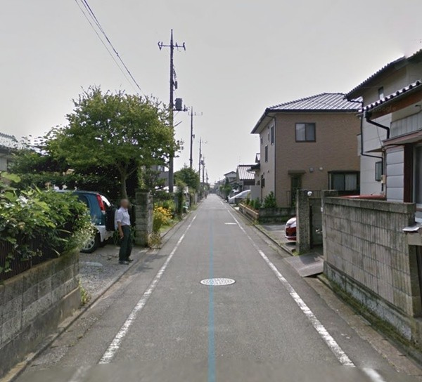 Tìm nhà mình trên Google Earth, con trai tình cờ nhìn thấy người cha đã mất từ 7 năm trước - ảnh 1