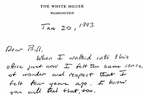 Tại sao Tổng thống Mỹ viết thư tay cho người kế nhiệm, liệu  có viết thư cho ông Biden? - ảnh 2