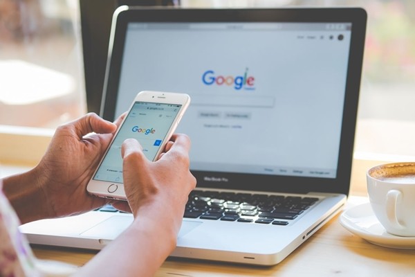 Google “nghĩ” gì về bạn: Một người chỉ cách tìm ra câu trả lời khiến cư dân mạng bất ngờ - ảnh 2