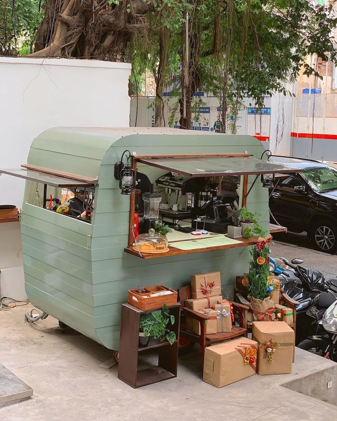 Hẹn hò ngày cuối năm: Góc cà phê cực chill cho giới trẻ Sài Gòn ngay giữa trung tâm Quận 1 - ảnh 1