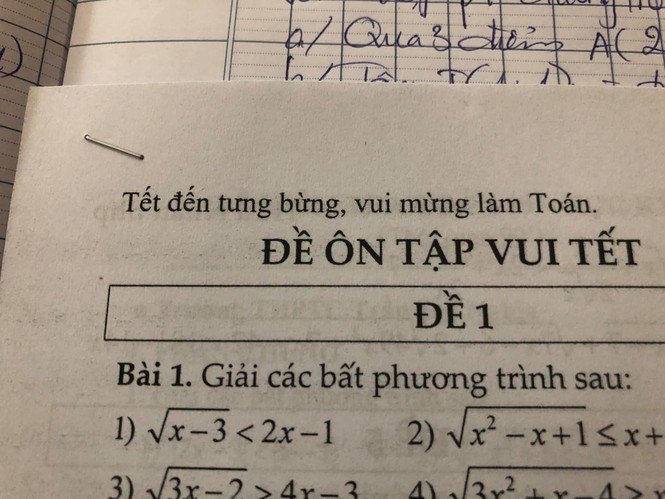 Nghỉ Tết sớm do dịch Covid-19, thầy cô không quên lì xì quà Tết khiến teen... mừng muốn rớt nước mắt - ảnh 1