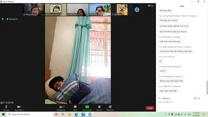 Muôn kiểu học online cười ra nước mắt của hội
