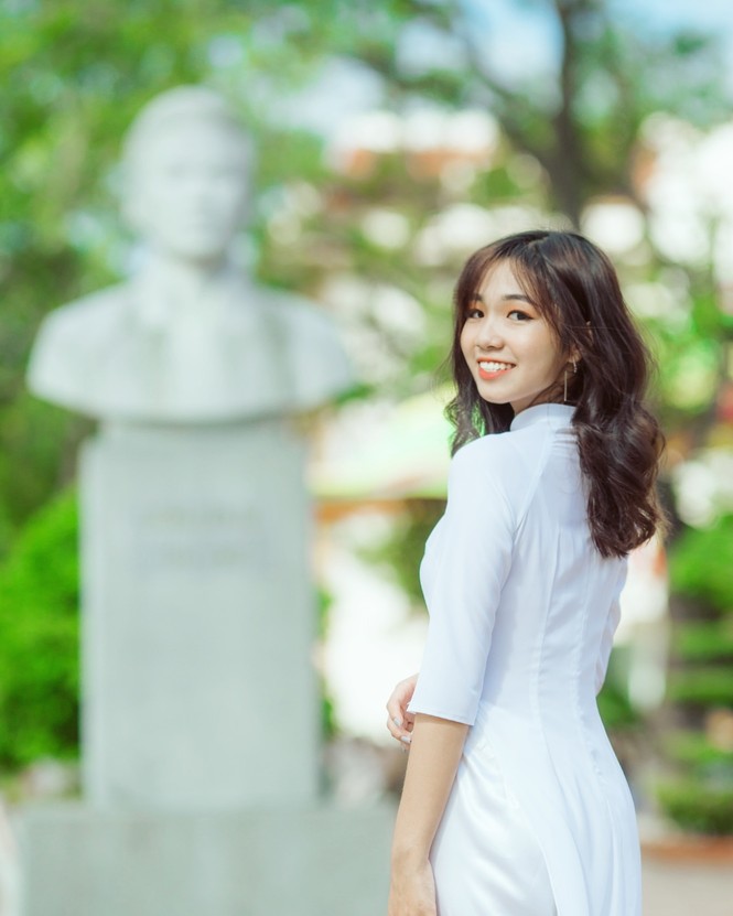 Nữ sinh trường chuyên học giỏi, nhảy đẹp, cá tính - ảnh 8