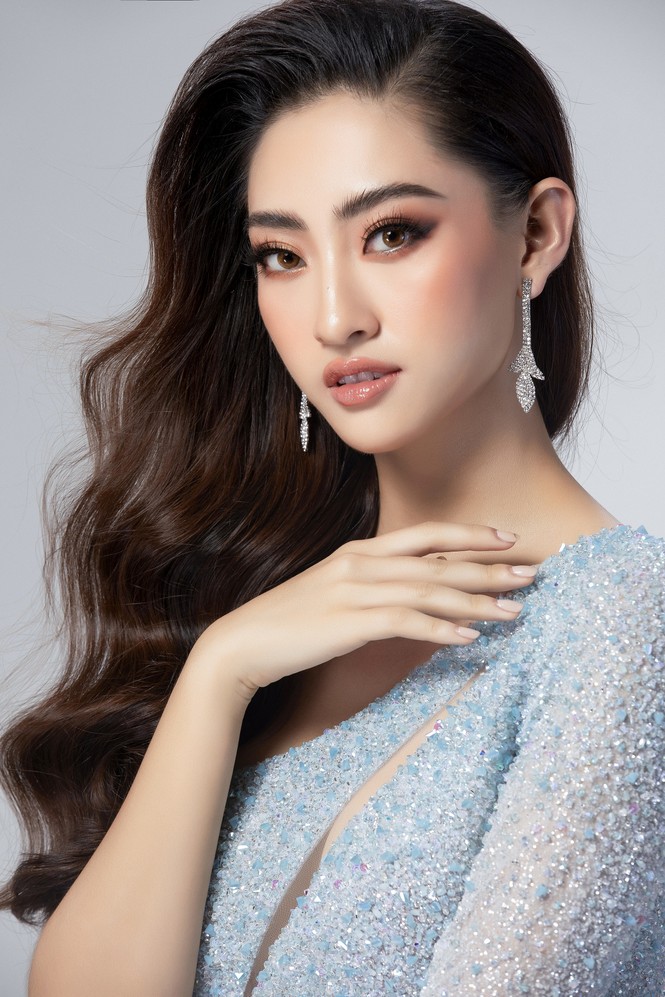 Hé lộ trang phục dạ hội đêm chung kết Miss World của Hoa hậu Lương Thùy Linh - ảnh 6