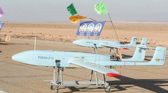 Iran khoe máy bay không người láI 'có thể tấn công căn cứ Mỹ ở châu Âu' - ảnh 2