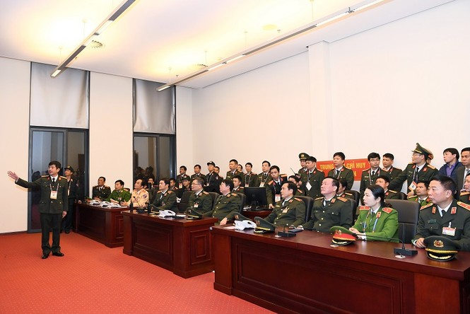 Tăng cường tuần tra kiểm soát vũ trang, không để xảy ra sai sót dù là nhỏ nhất - ảnh 1