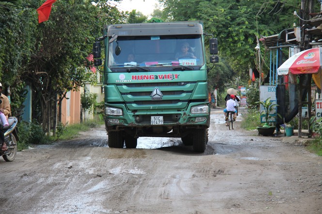 Mượn đường làm cao tốc xong hơn 2 năm, nhà thầu TQ tiếp tục hứa “sẽ hoàn trả